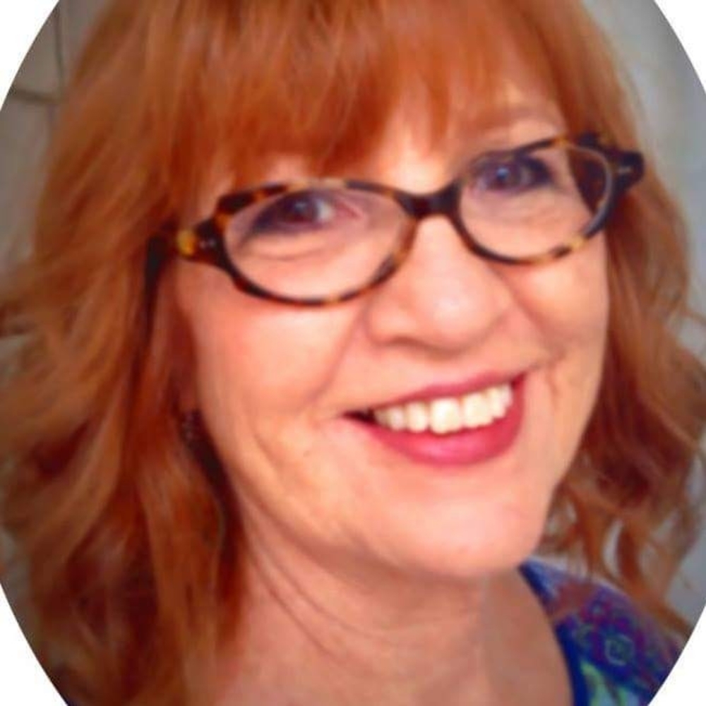 Meet your Posher, Michele
